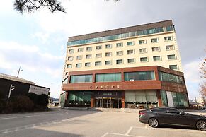 Chungju Grand Hotel