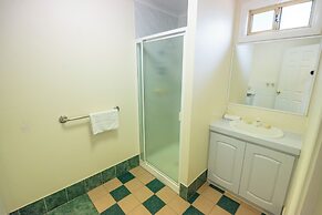 Riverview Tourist Park