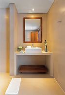 A La Carte Da Nang Beach