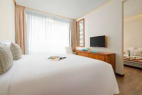 A La Carte Da Nang Beach