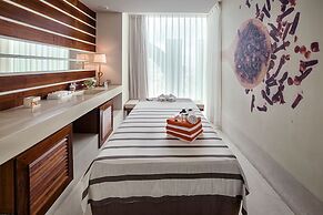 A La Carte Da Nang Beach