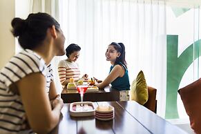 A La Carte Da Nang Beach