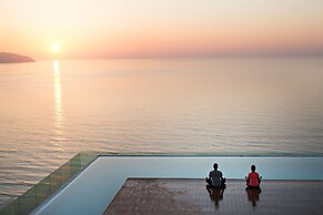 A La Carte Da Nang Beach