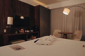 Bugan Recife Boa Viagem Hotel - by Atlantica