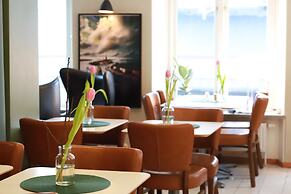 Hotell Aston