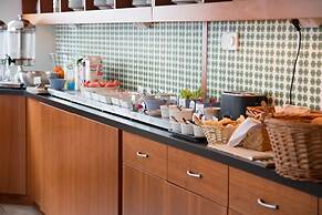 Hotell Aston