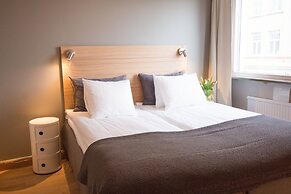 Hotell Aston