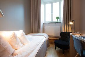 Hotell Aston