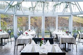 Frost and Fire Boutique Hotel