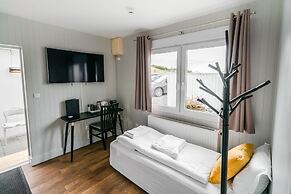 Frost and Fire Boutique Hotel