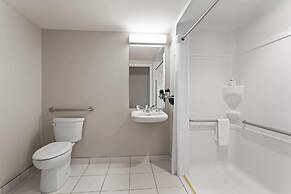 Microtel Inn & Suites by Wyndham Sault Ste. Marie