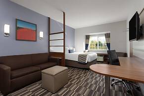 Microtel Inn & Suites by Wyndham Sault Ste. Marie