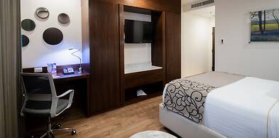 HS HOTSSON Hotel Querétaro