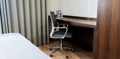 HS HOTSSON Hotel Querétaro
