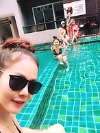 Double D Boutique Residence