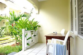 Coral Seas Beach Resort