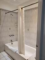 Coral Seas Beach Resort