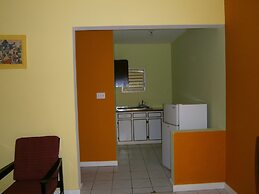 Coral Seas Beach Resort