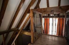 Golden Mansion Aparthotel