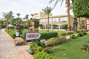 Grand Oasis Resort