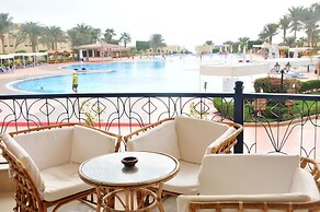 Grand Oasis Resort