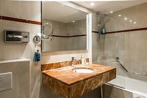 Hôtel Jardin le Bréa