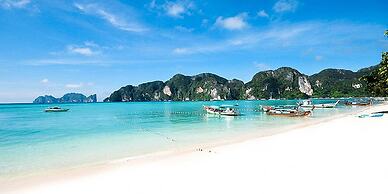 Phi Phi Andaman Beach Resort