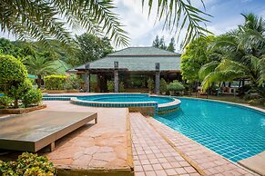 Phi Phi Andaman Beach Resort