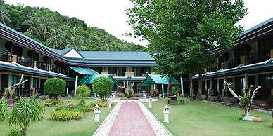 Phi Phi Andaman Beach Resort