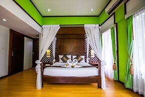 Phi Phi Andaman Beach Resort