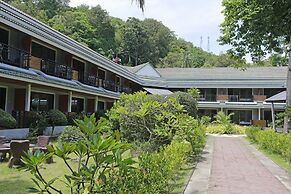 Phi Phi Andaman Beach Resort