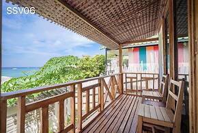 Phi Phi Cozy Seafront Resort