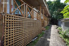 Phi Phi Cozy Seafront Resort