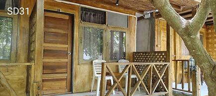 Phi Phi Cozy Seafront Resort