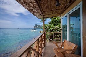 Phi Phi Cozy Seafront Resort
