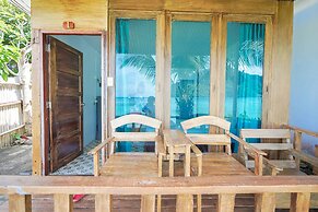 Phi Phi Cozy Seafront Resort