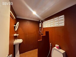 Phi Phi Cozy Seafront Resort