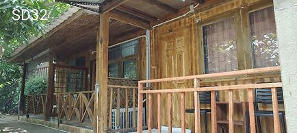 Phi Phi Cozy Seafront Resort