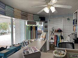 Sea Club I Beach Resort