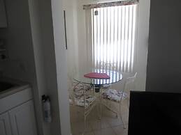 Sea Club I Beach Resort