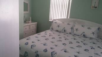 Sea Club I Beach Resort