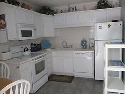 Sea Club I Beach Resort