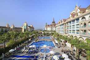 Side Crown Palace Ultra All Inclusive