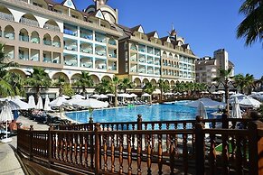 Side Crown Palace Ultra All Inclusive