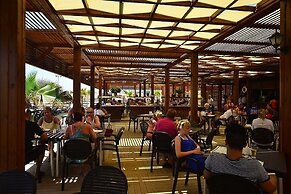 Side Crown Palace Ultra All Inclusive