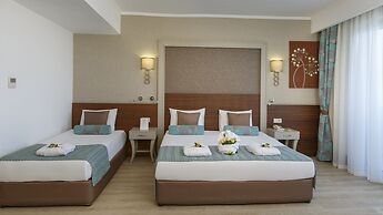 Side Crown Palace Ultra All Inclusive