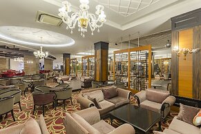 Side Crown Palace Ultra All Inclusive