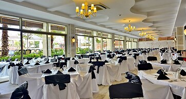 Side Crown Palace Ultra All Inclusive