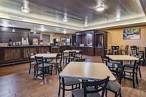 Hawthorn Extended Stay by Wyndham Dickinson