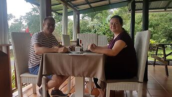Brisas Arenal Hotel